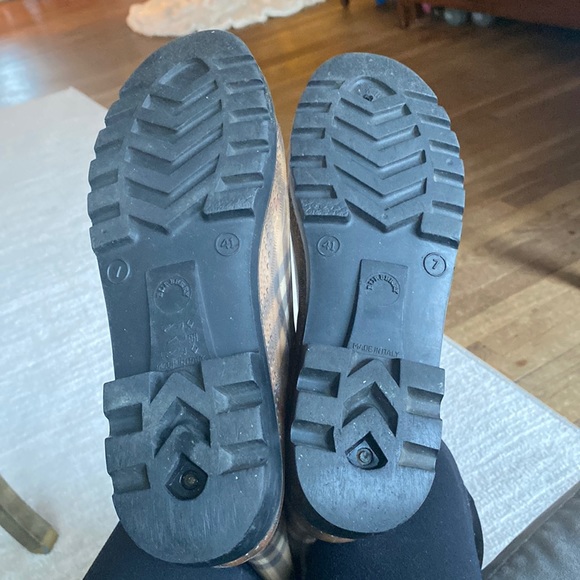 Burberry Tall Classic Rain Boots - Picture 4 of 6